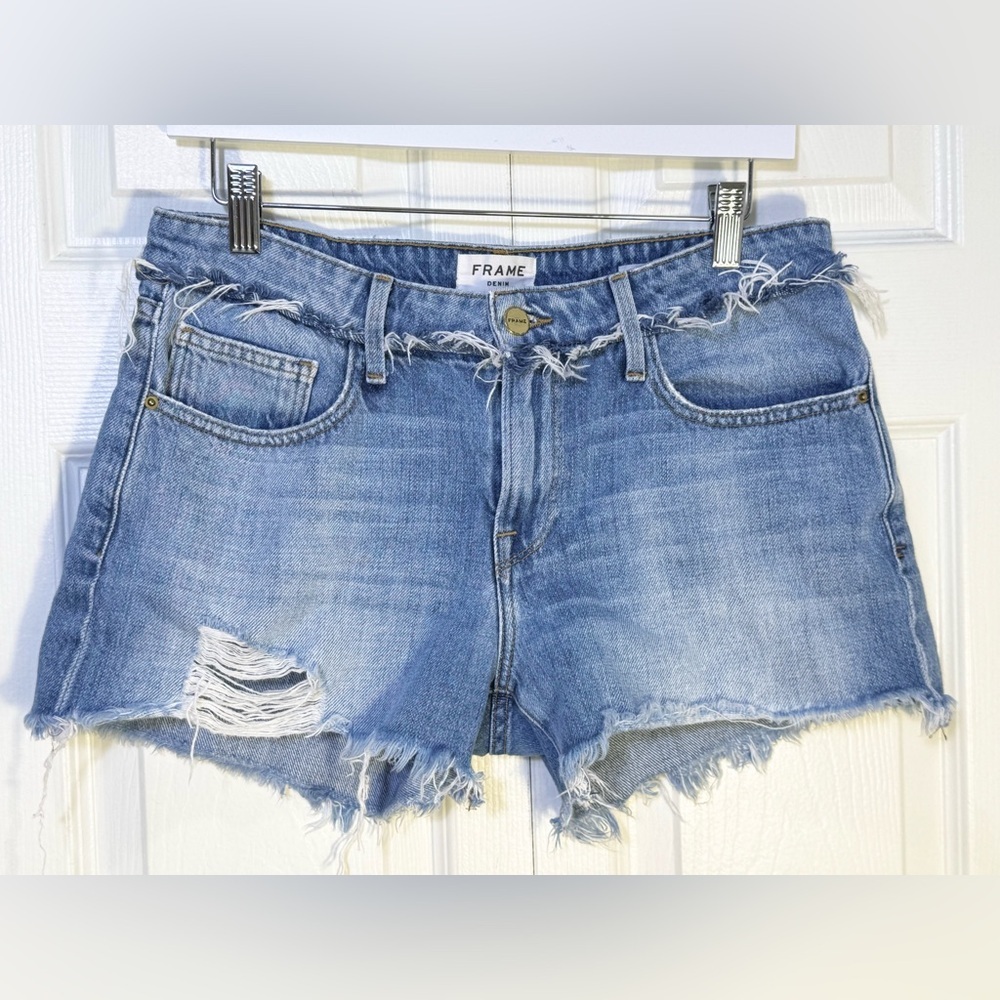 Frame Le Grand Garçon Cutoff Shorts Light Wash Distressed Raw Hem Size 25